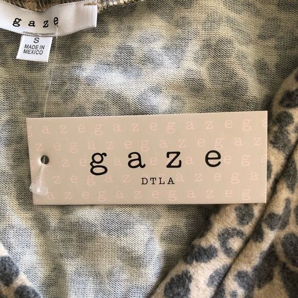 gaze NWT Women's Crop Fuzzy Animal Print Button Front Sweater Vest Top Camel SM - Picture 9 of 12